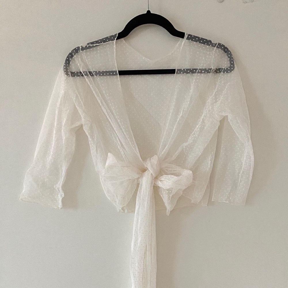 Beautiful White Lace Cover Up, perfect for wedding